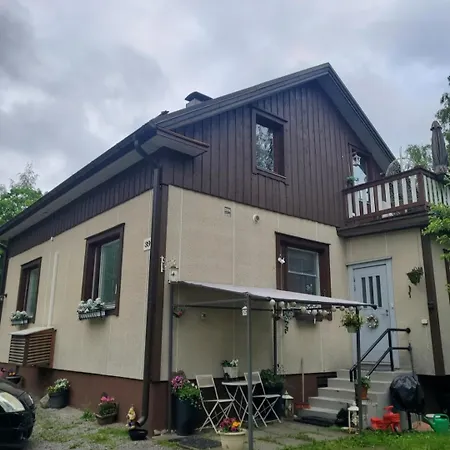 Kaunis Omakotitalo Sahalahdessa 펜션 Sahalahti